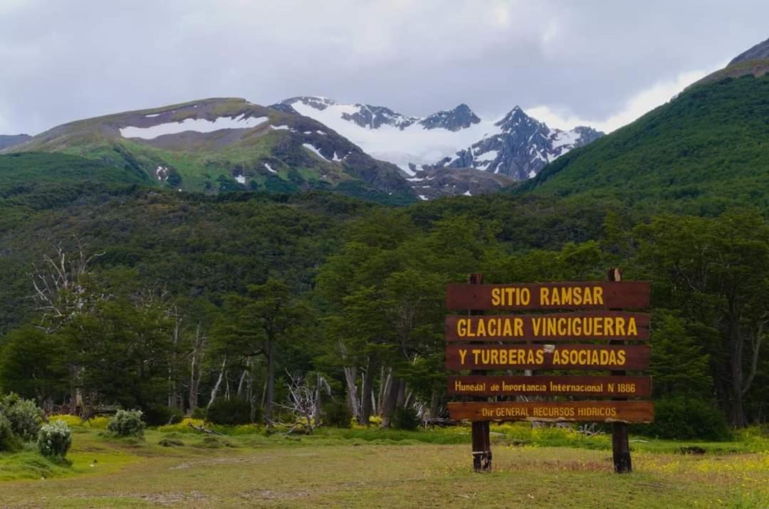 Cabanas Santa Montana Ushuaia Ngoại thất bức ảnh